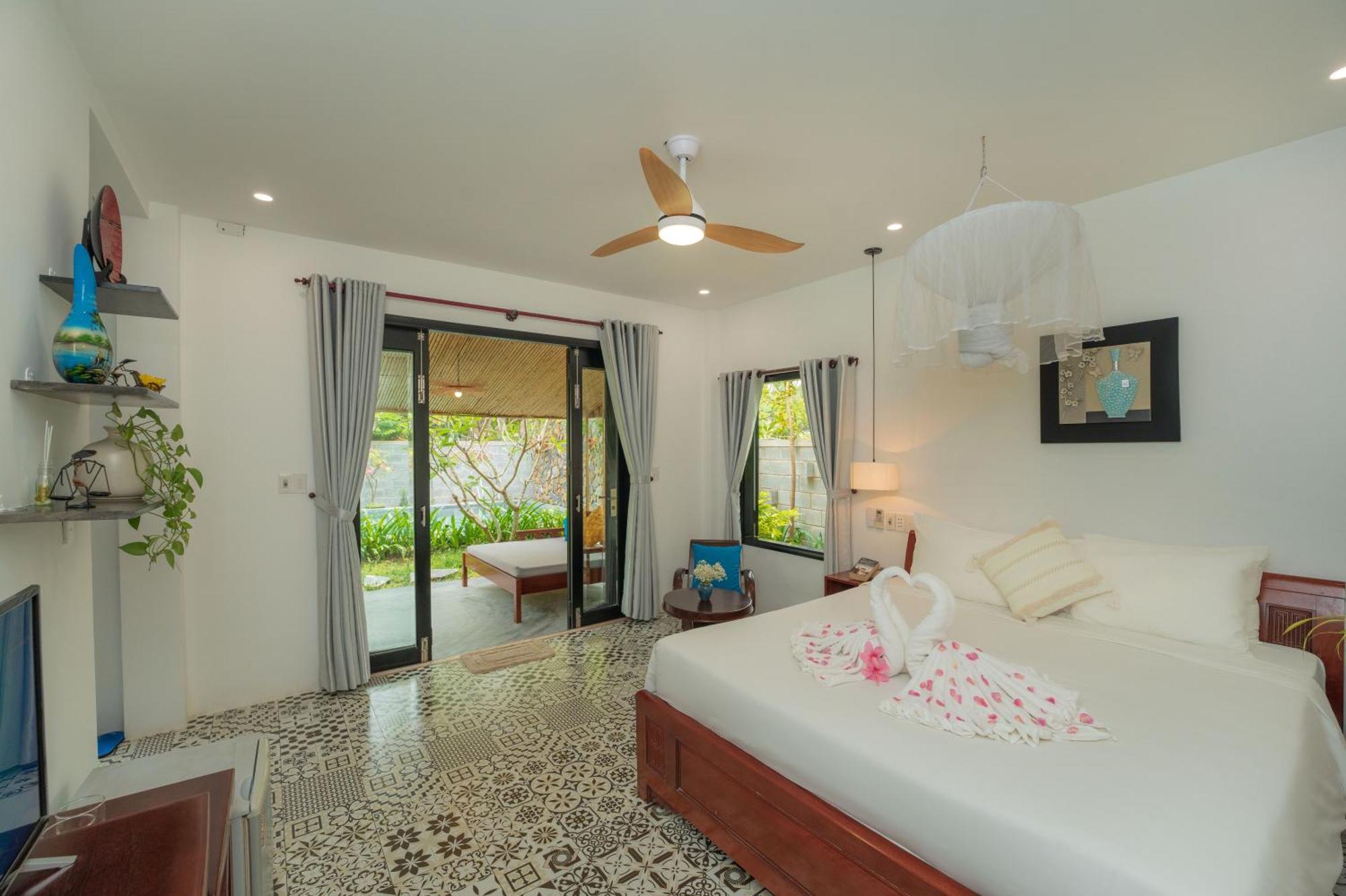Villa An Bang Garden Pool