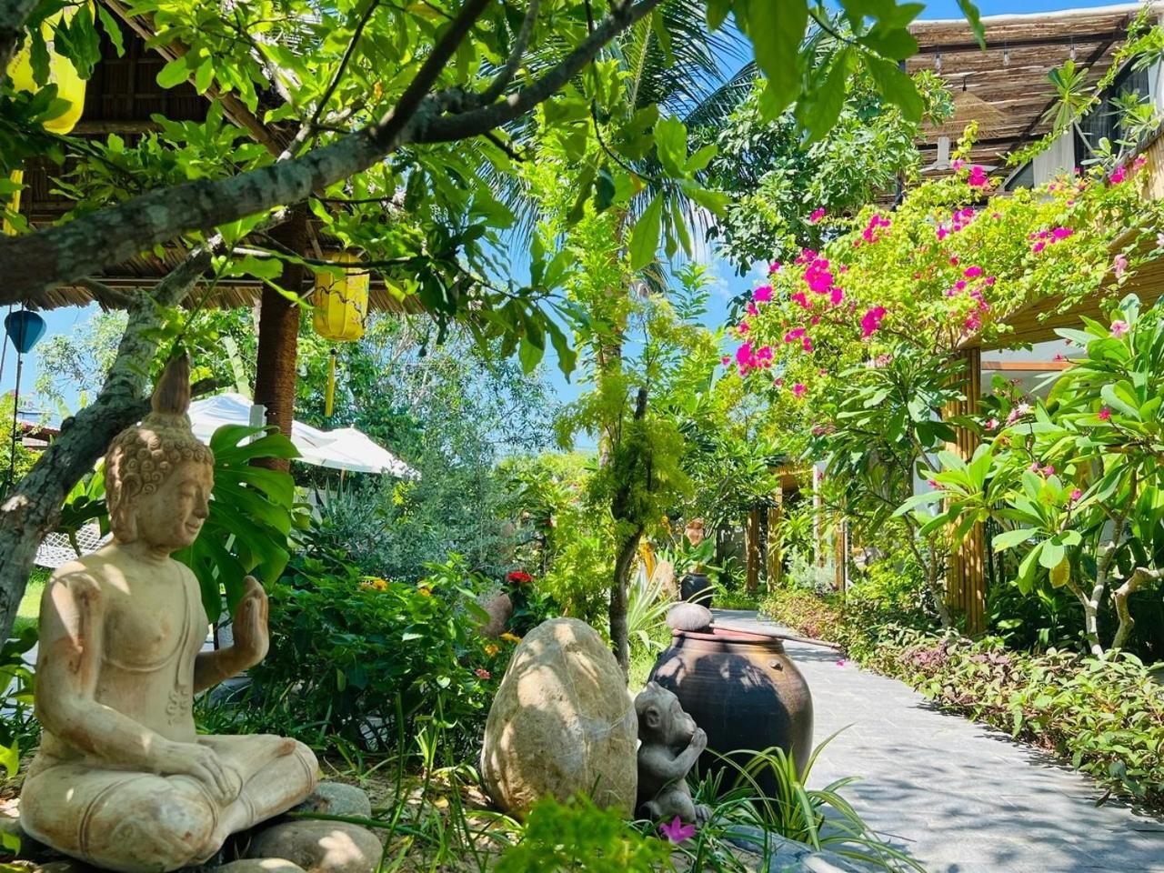 Villa An Bang Garden Pool Hoi An
